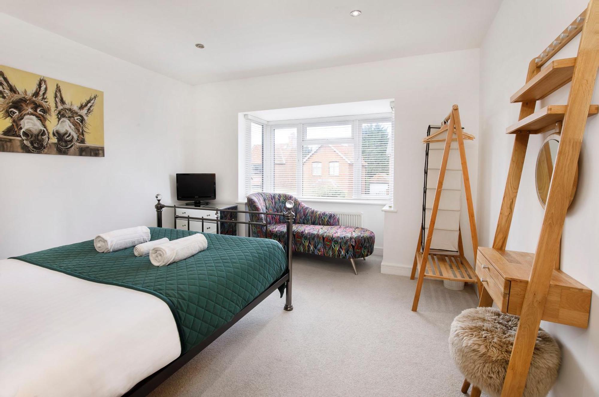 White House Apartments-Free Parking 1 Car Per Apartment York Exterior photo